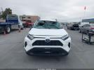 Toyota RAV4 Le Image 7