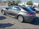 Toyota Camry Le Image 4