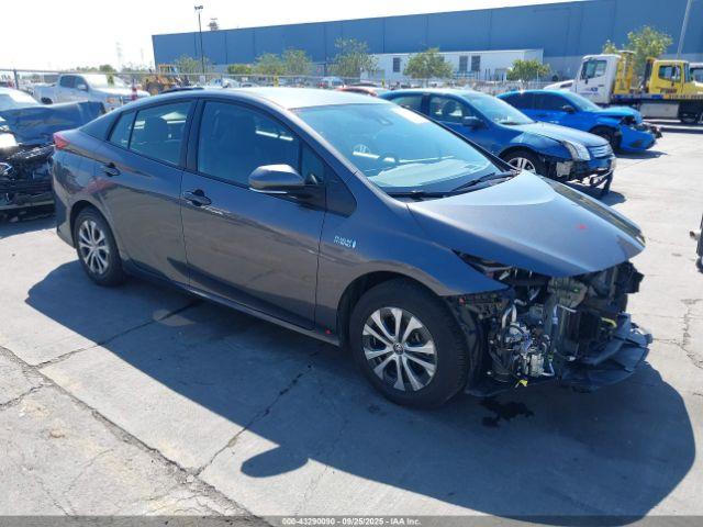 Salvage Toyota Prius Prime