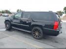 Cadillac Escalade Standard Image 15