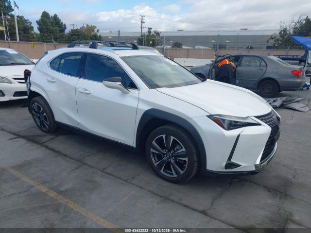  Salvage Lexus Ux