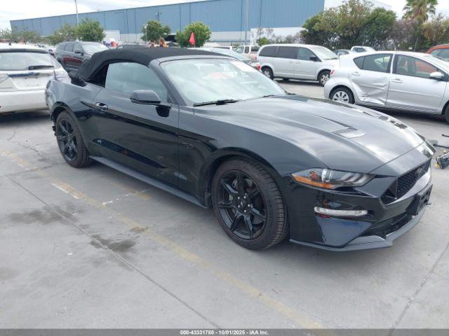  Salvage Ford Mustang