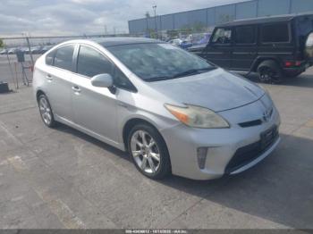  Salvage Toyota Prius