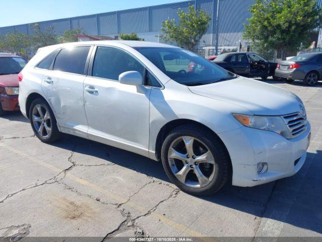  Salvage Toyota Venza