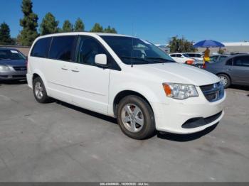  Salvage Dodge Grand Caravan