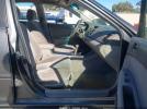 Toyota Camry Le Image 6