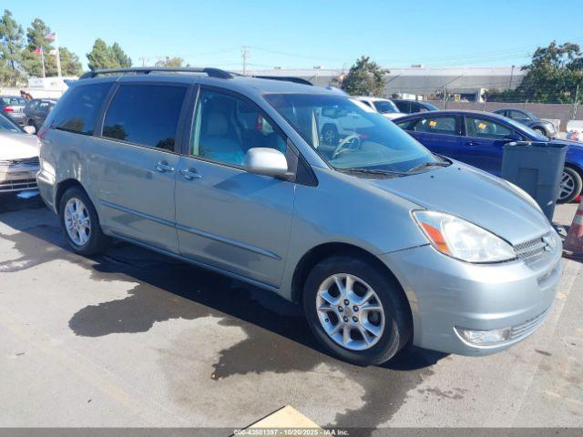  Salvage Toyota Sienna