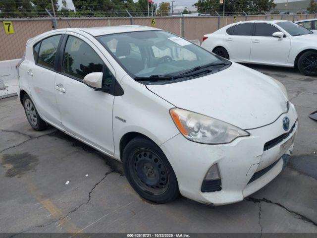  Salvage Toyota Prius c
