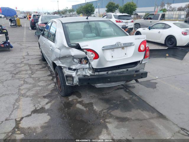 Toyota Corolla Le Image 13