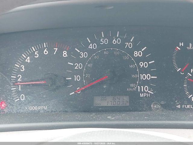 Toyota Corolla Le Image 5