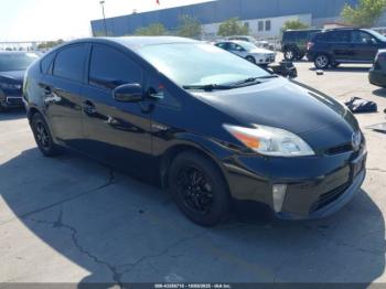  Salvage Toyota Prius