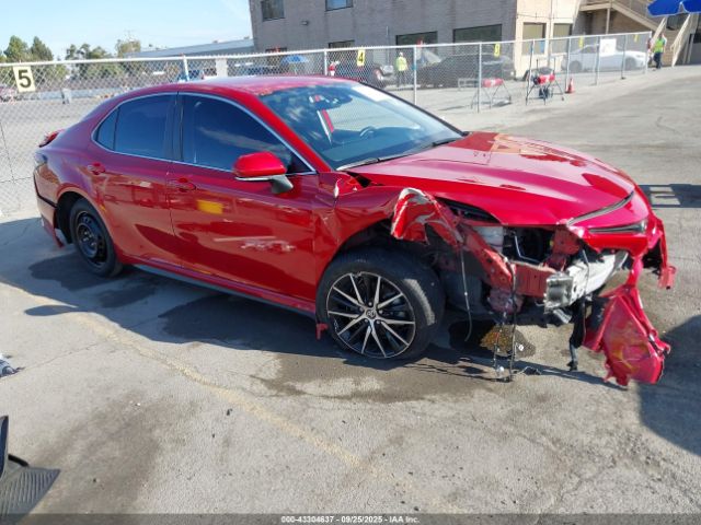 Toyota Camry Se Image 1