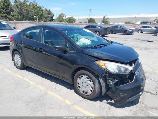  Salvage Kia Forte