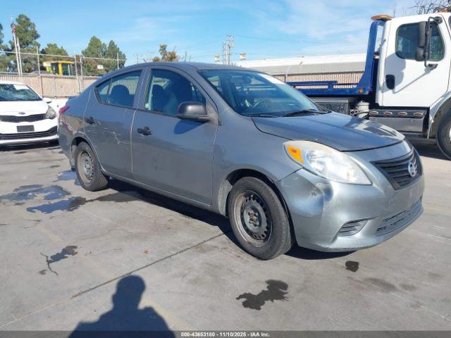  Salvage Nissan Versa
