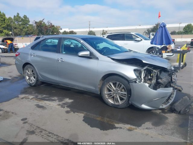 Toyota Camry Se Image 1