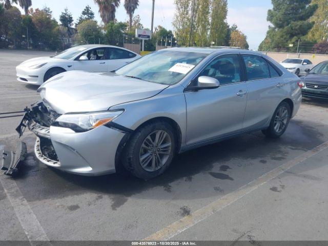 Toyota Camry Se Image 16