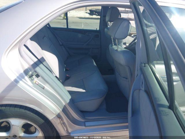 Mercedes-Benz E-Class Special Edition Image 12