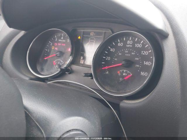 Nissan Rogue S Image 7