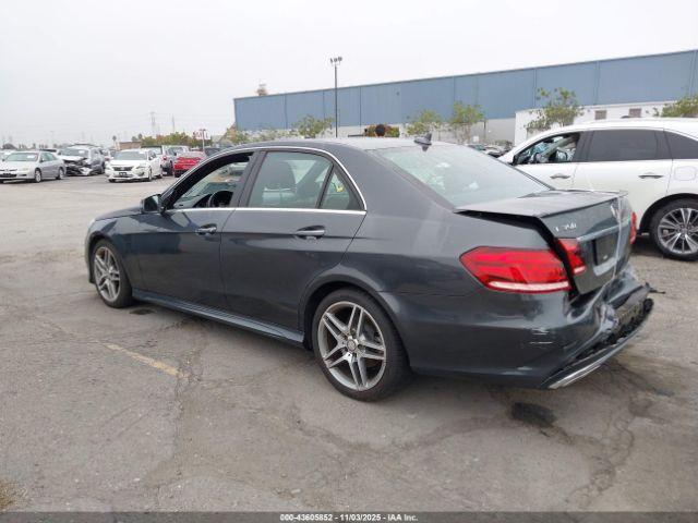 Mercedes-Benz E-Class Image 5