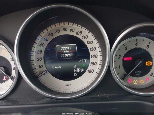 Mercedes-Benz E-Class Image 12