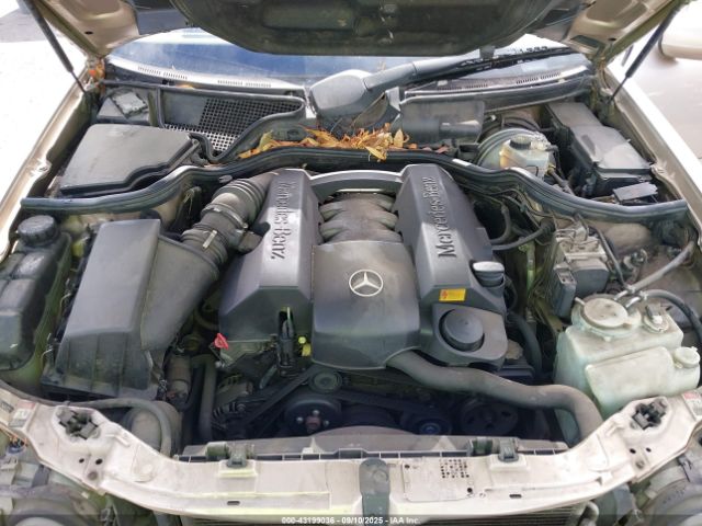 Mercedes-Benz E-Class Image 2