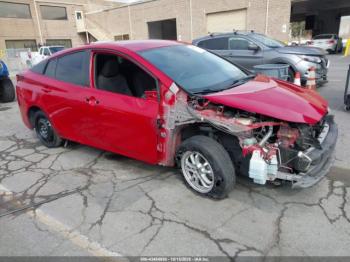  Salvage Toyota Prius