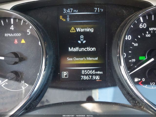 Nissan Rogue Sl Image 8