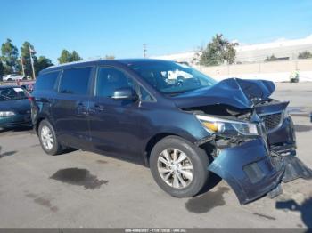  Salvage Kia Sedona