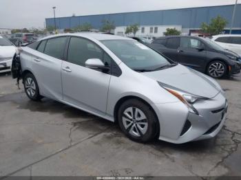  Salvage Toyota Prius