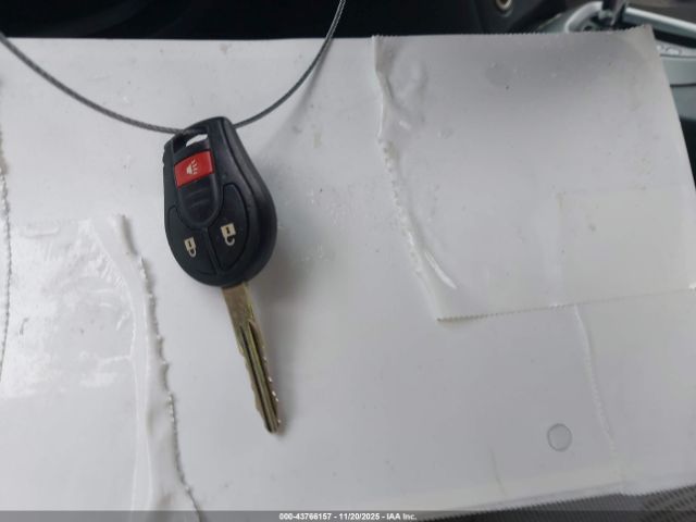 Nissan Rogue S Image 4