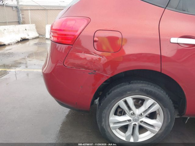 Nissan Rogue S Image 9