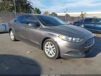  Salvage Ford Fusion