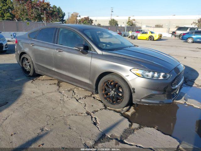  Salvage Ford Fusion