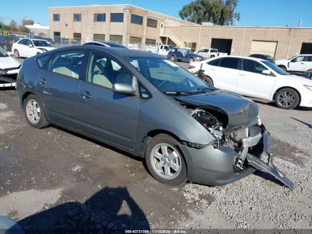  Salvage Toyota Prius