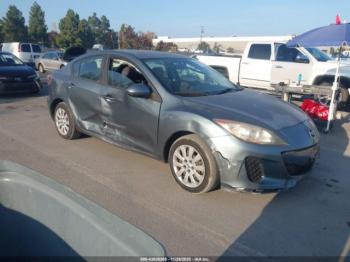  Salvage Mazda Mazda3
