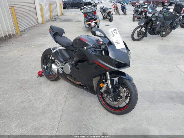  Salvage Ducati Panigale