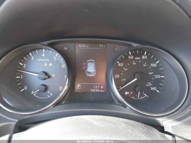 Nissan Rogue S Image 7