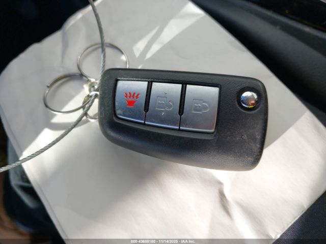 Nissan Rogue S Image 12