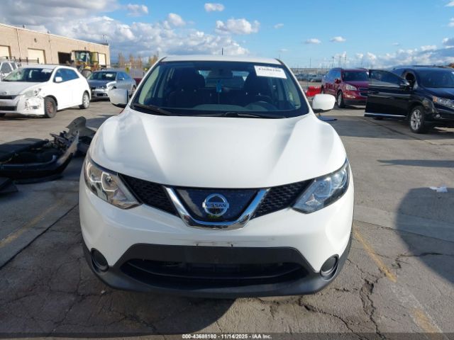 Nissan Rogue S Image 11