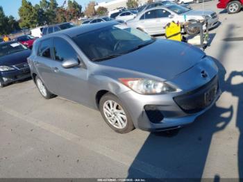  Salvage Mazda Mazda3