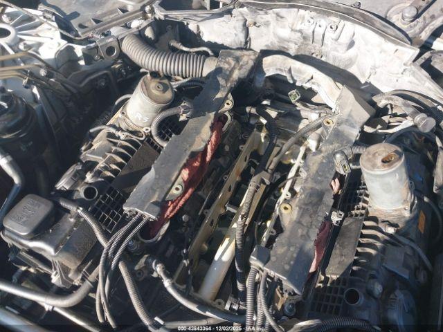 BMW 5 Series Image 10