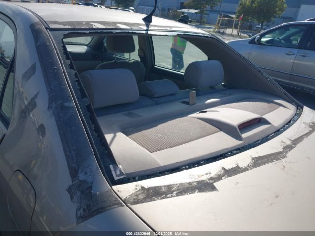 Toyota Corolla Le Image 12