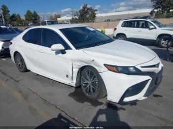  Salvage Toyota Camry
