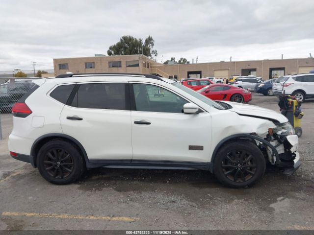 Nissan Rogue Sv Image 12
