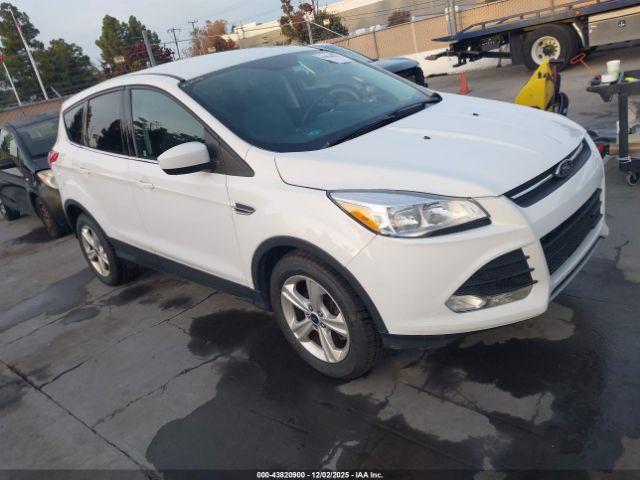 Salvage Ford Escape