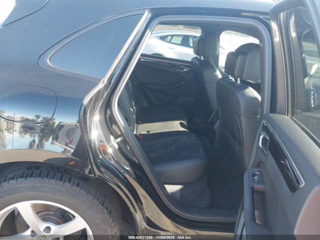 Porsche Macan Image 7