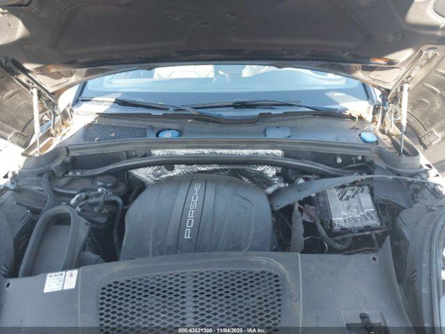 Porsche Macan Image 4