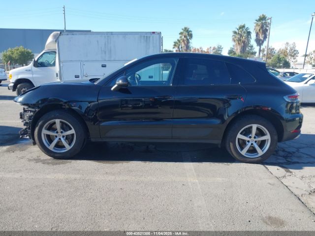 Porsche Macan Image 16