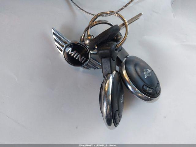 MINI Countryman Cooper S Image 10