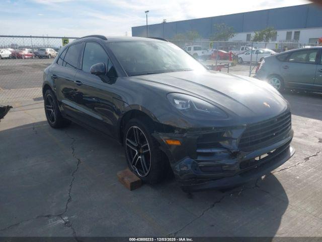  Salvage Porsche Macan